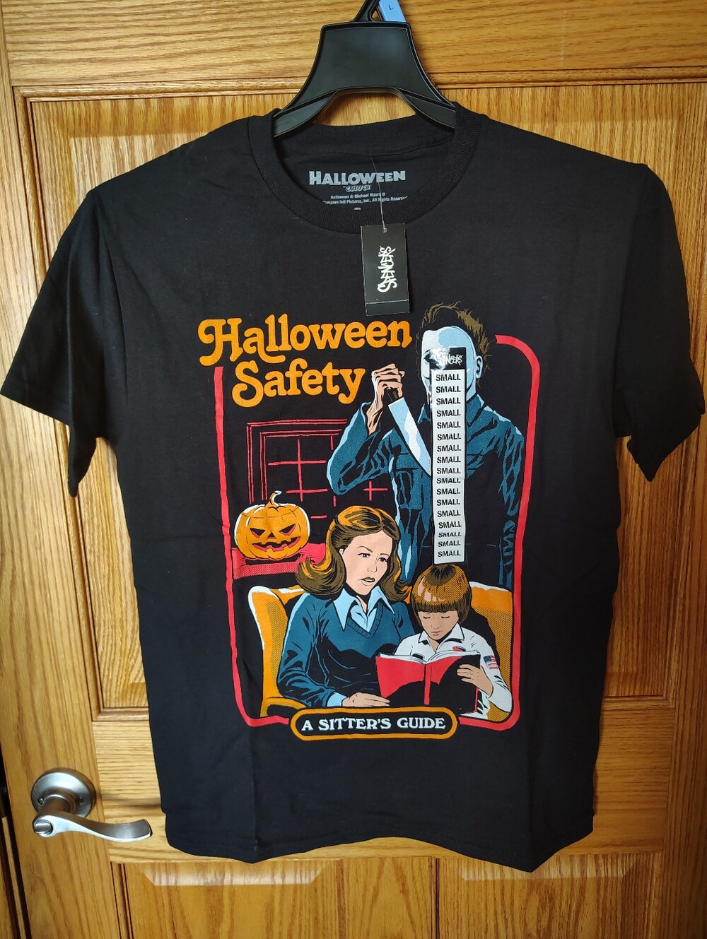 Halloween Safety Kids Costume T‑Shirt in Black - A Sitter's Guide. Adult Size Sm
